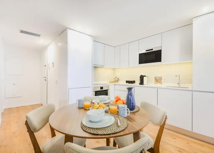 Elegant Retreat Apartament *