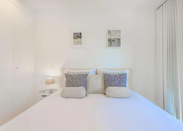 Elegant Retreat Porto