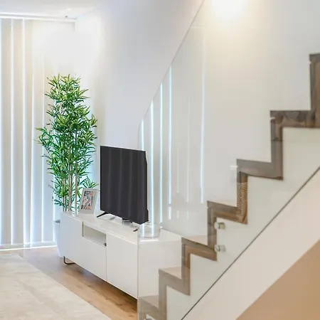 Elegant Retreat